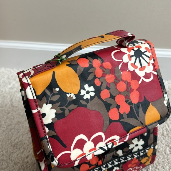 Vera Bradley Bittersweet lunch sack - NWT - Picture 5 of 7